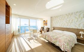 Apartamento Primera Línea Playa Levante